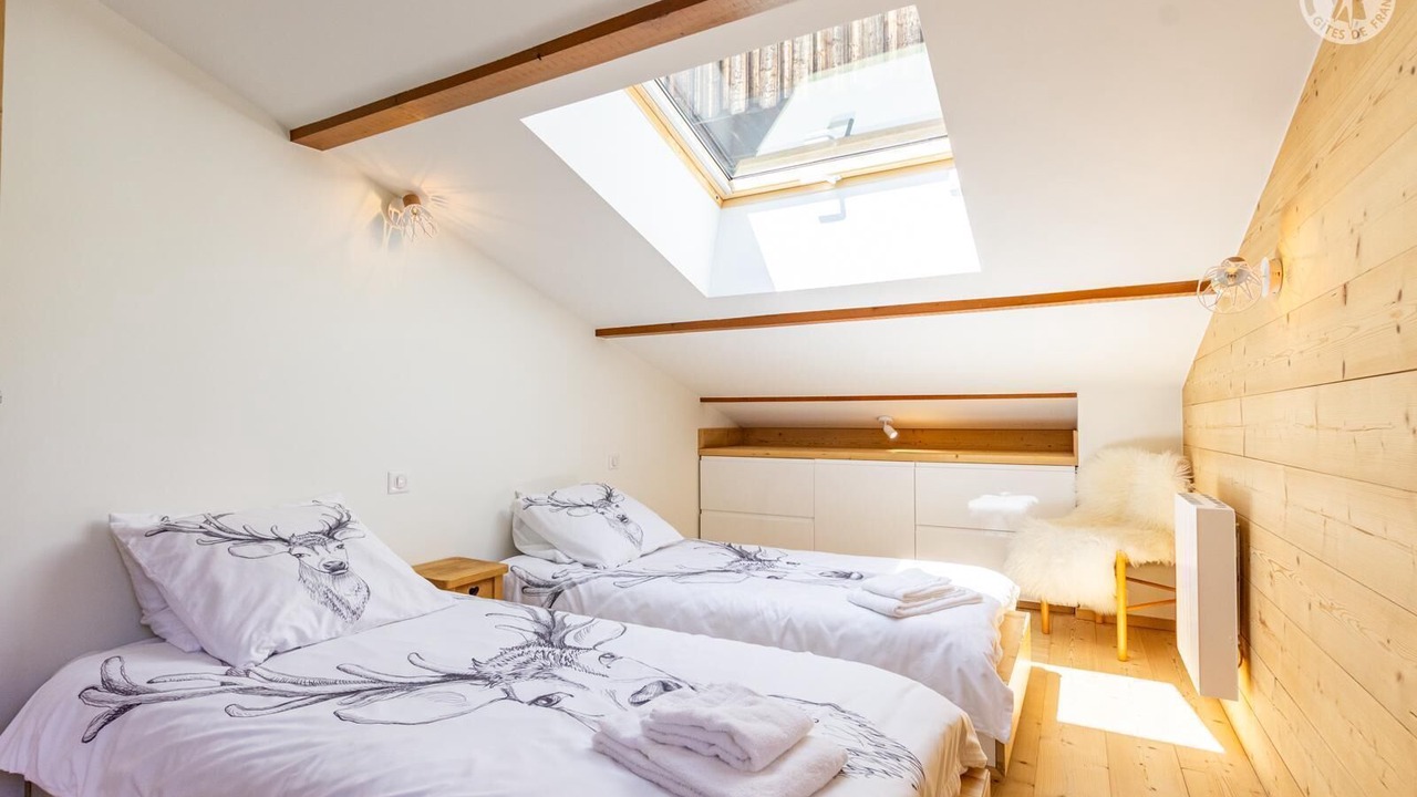 Photo of Bedroom in Albiez-Montrond