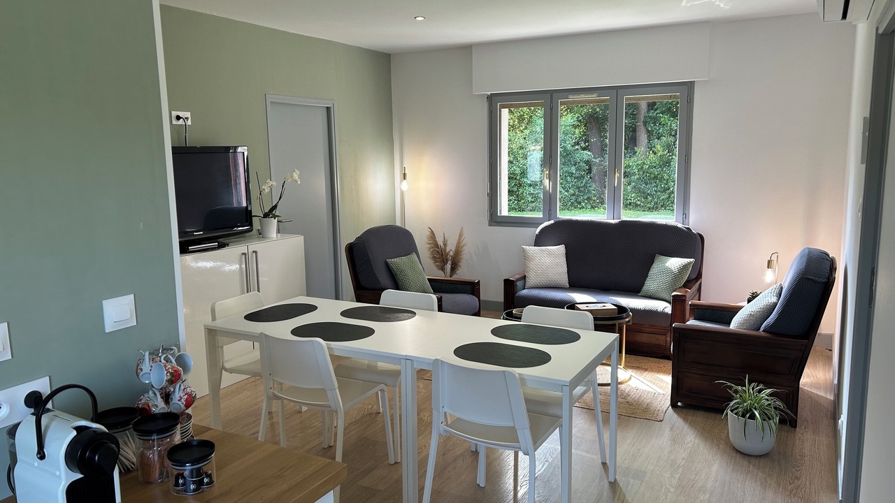 Photo of Livingroom in Douzy