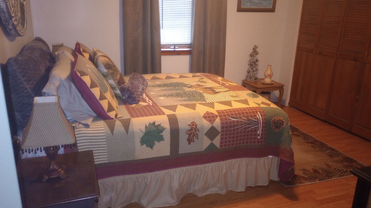 Photo of Bedroom in Theresa