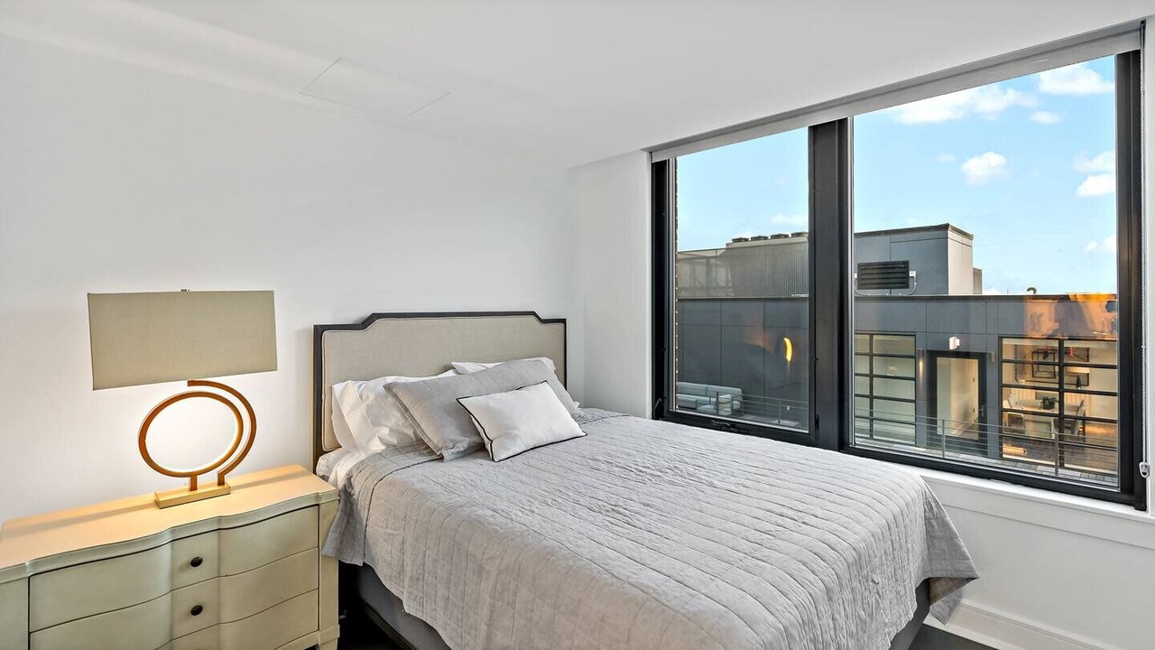 Photo of Bedroom in Cardozo