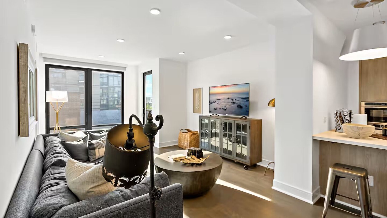 Photo of Livingroom in Cardozo
