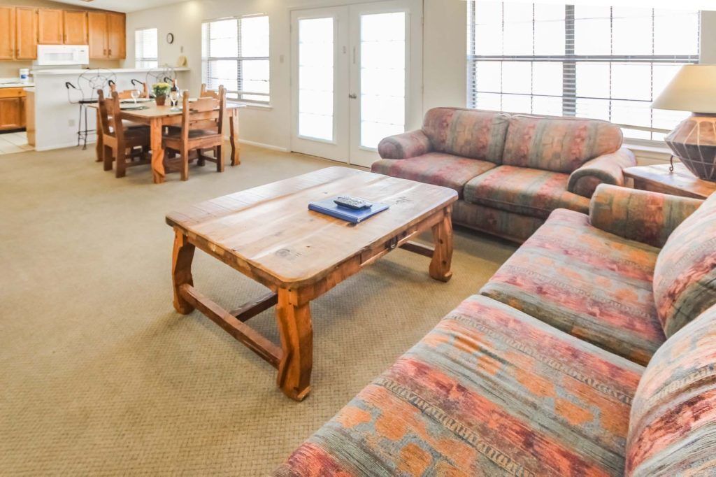 Photo of Livingroom in Highland Lake Estates