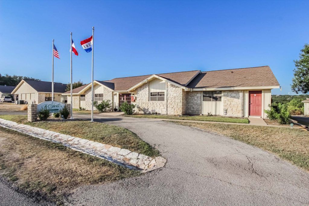 Photo of Outdoor in Highland Lake Estates