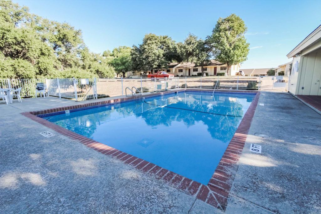 Photo of Outdoor in Highland Lake Estates