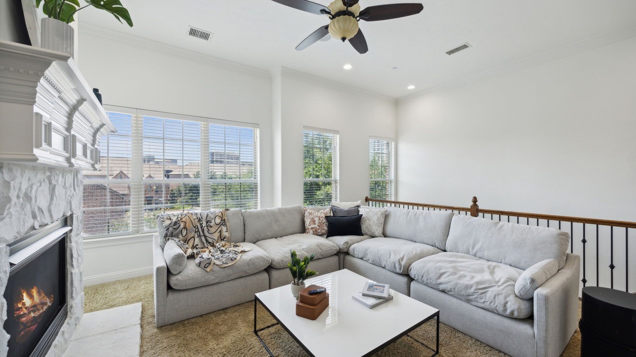 Photo of Bedroom in Legacy Town Center North