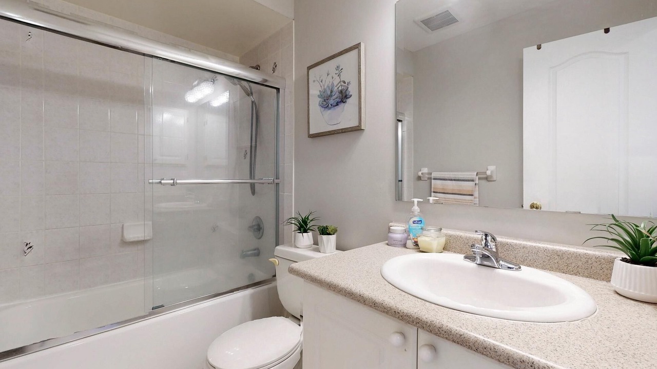 Photo of Bathroom in Richmond Hill
