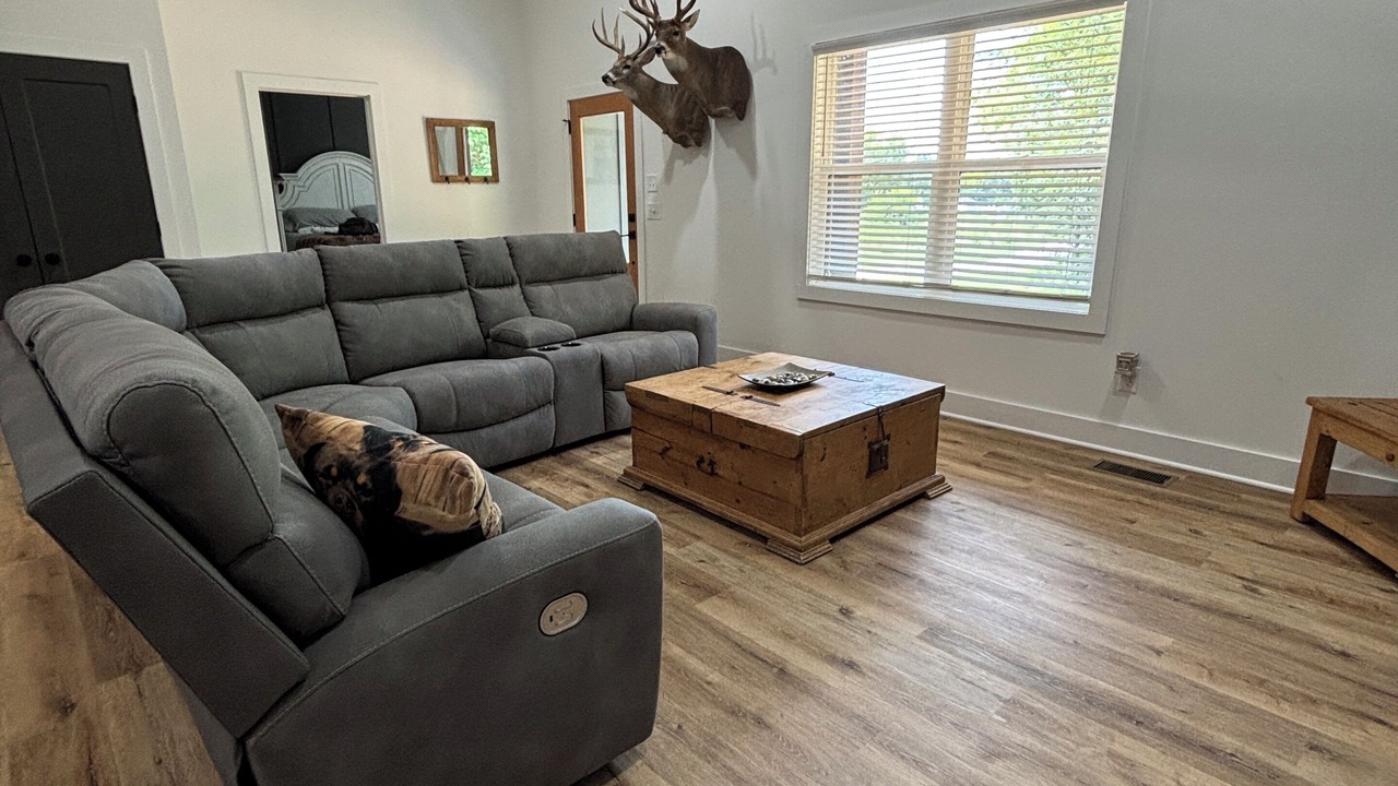 Photo of Livingroom in Unionville