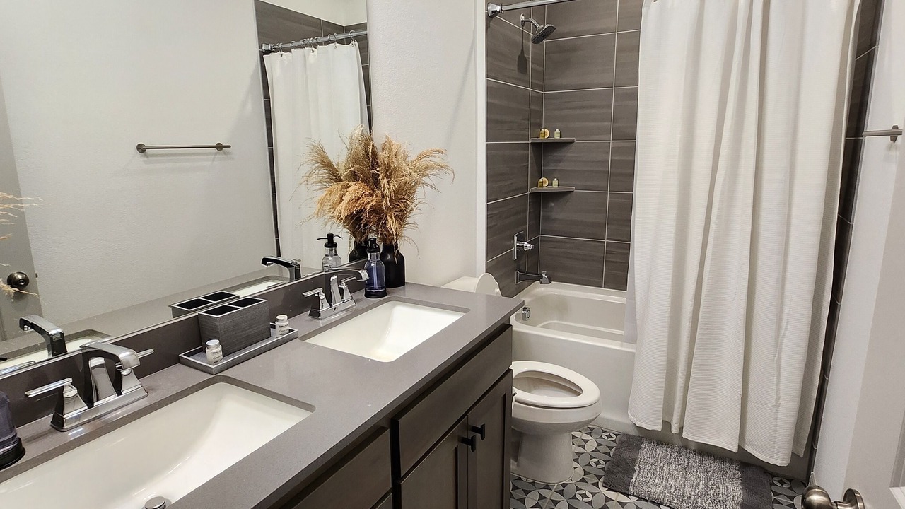 Photo of Bathroom in Frisco