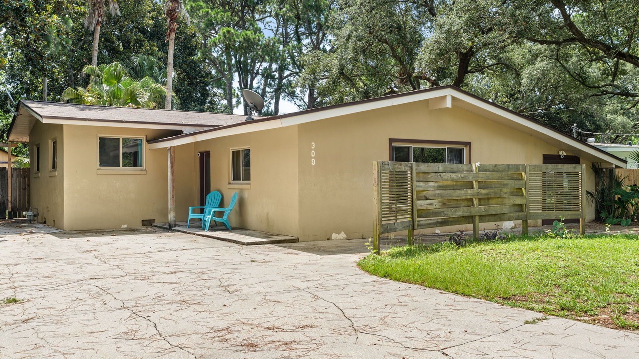 Photo of Outdoor in Pensacola