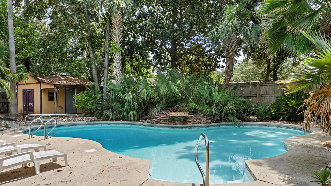 Photo of Outdoor in Pensacola