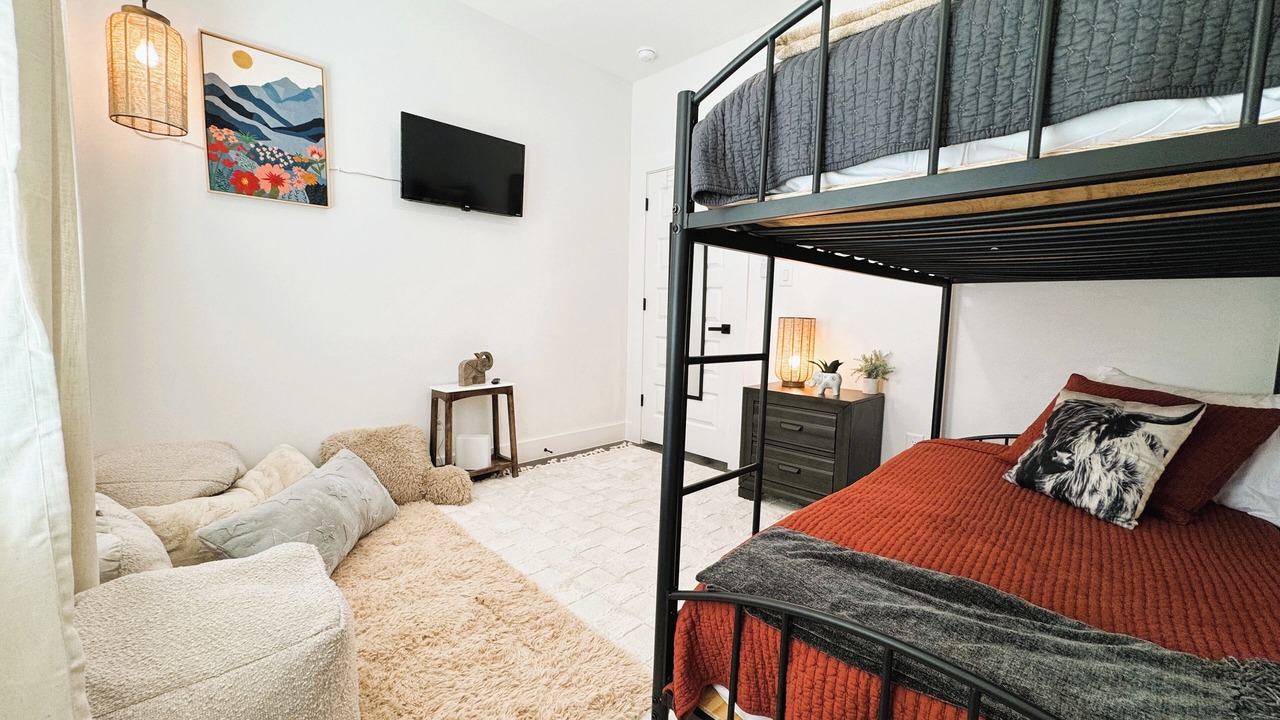 Photo of Bedroom in La Porte