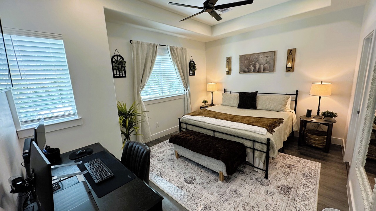 Photo of Bedroom in La Porte