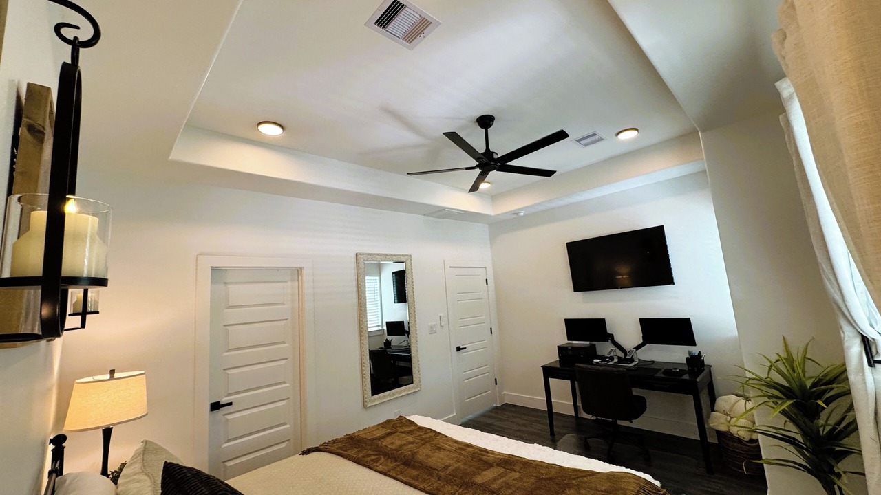 Photo of Bedroom in La Porte