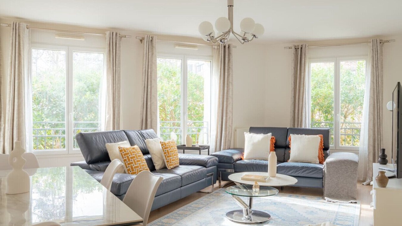 Photo of Livingroom in Chatillon