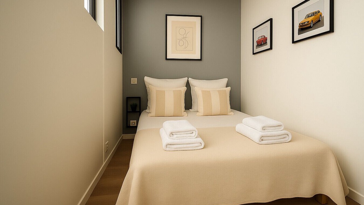 Photo of Bedroom in 12th Arrondissement