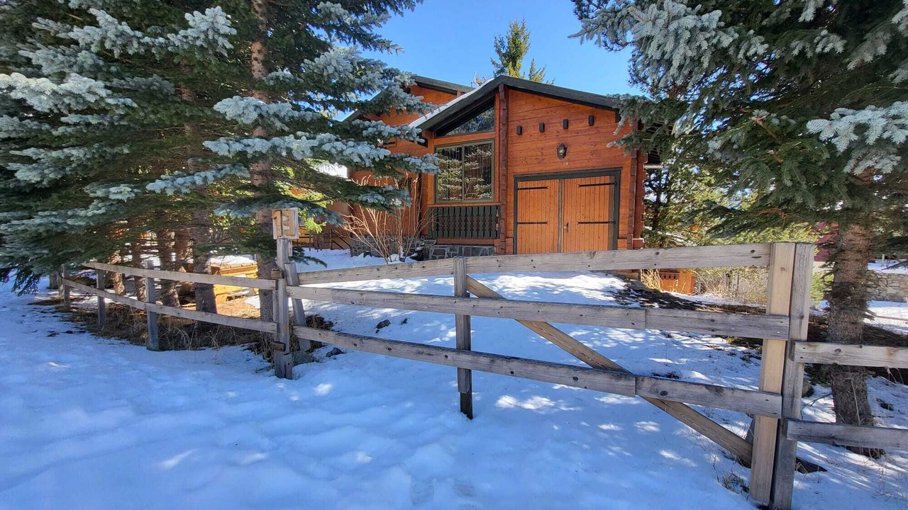 Photo of Outdoor in Pyrenees 2000