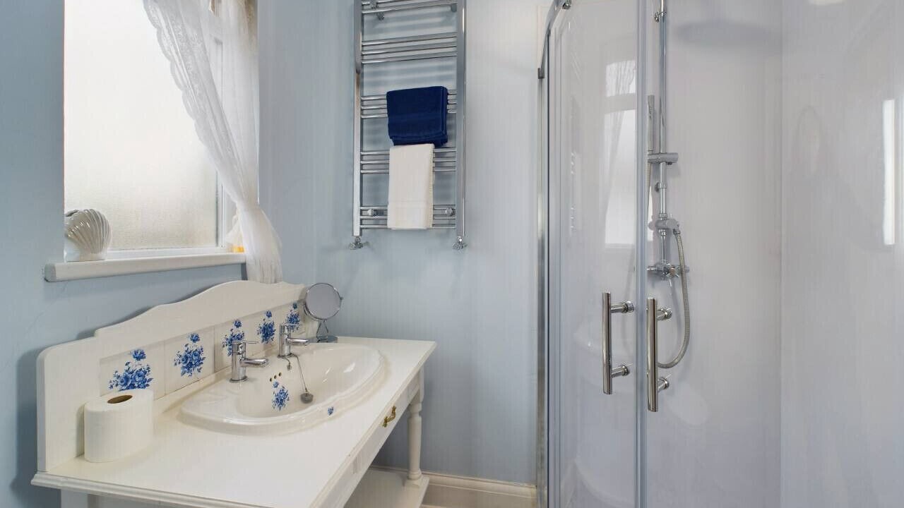 Photo of Bathroom in Leigh-on-Sea