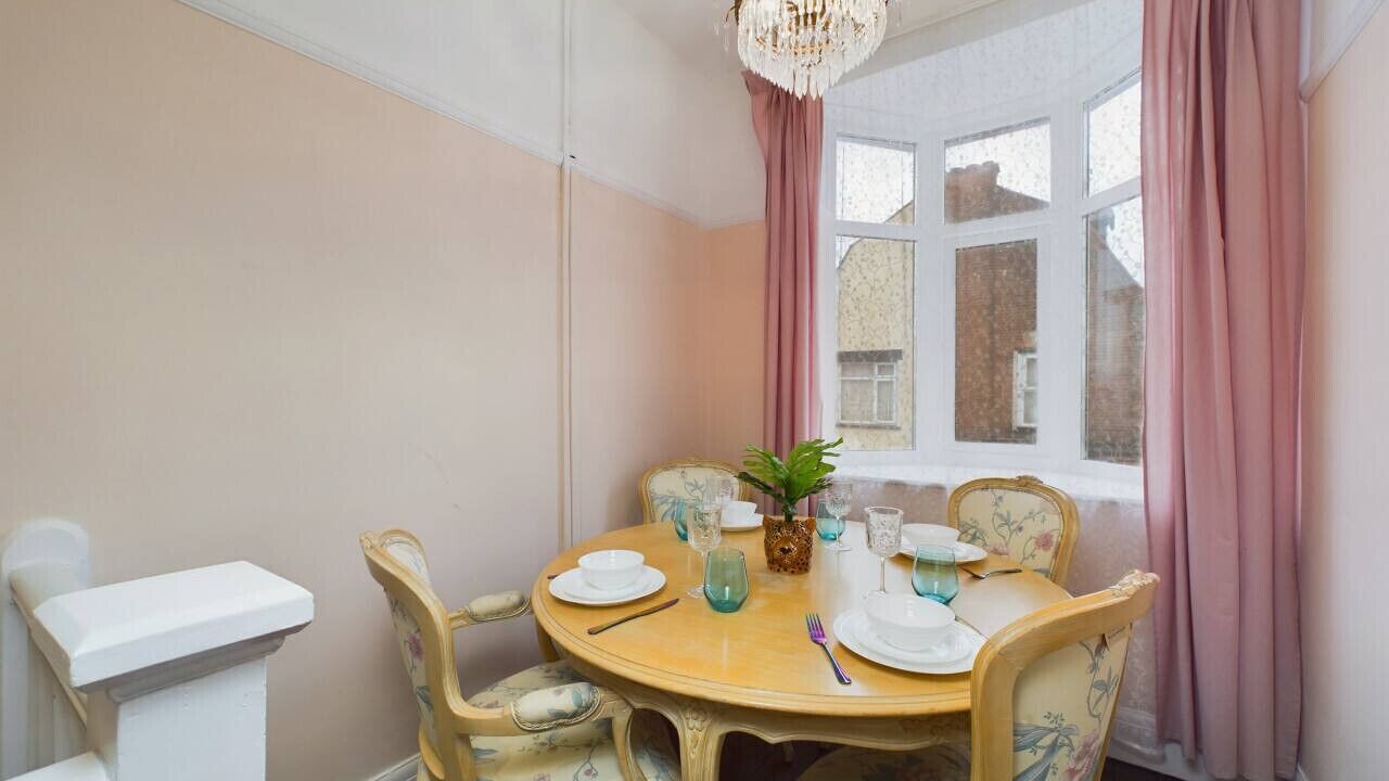 Photo of Others in Leigh-on-Sea