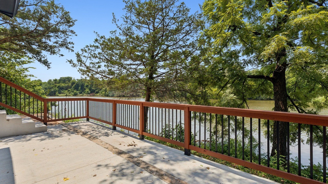 Photo of Outdoor in Warr Acres