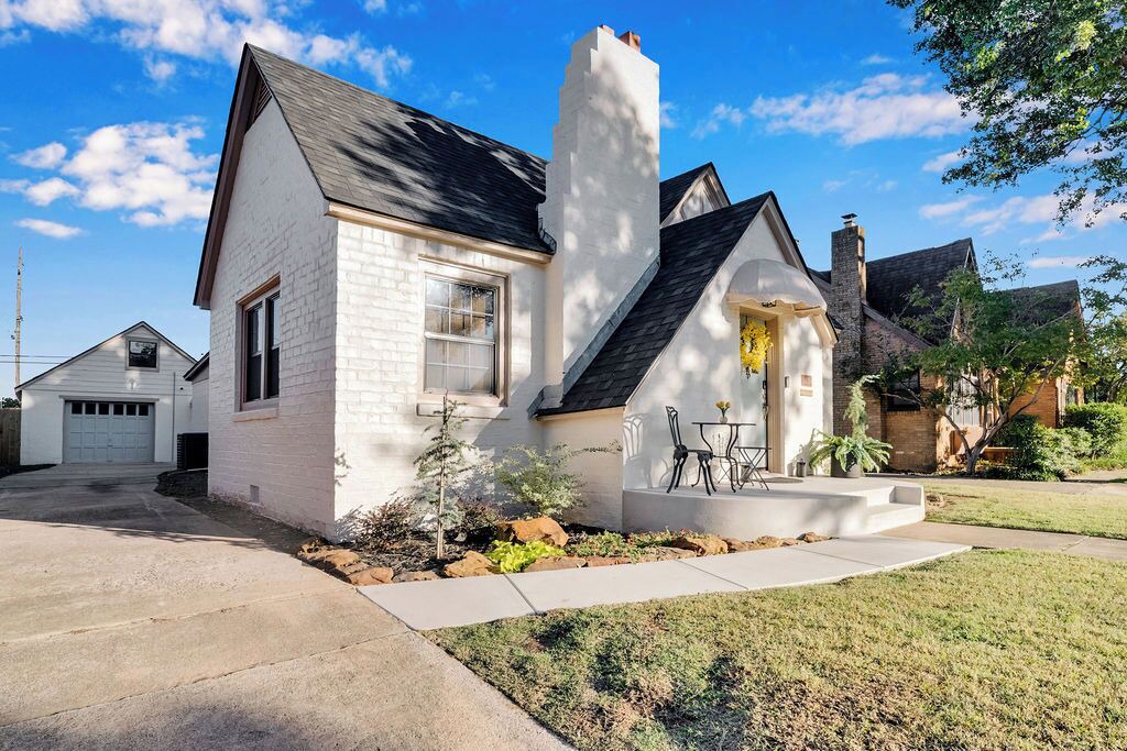 Photo of Outdoor in Cherry Street