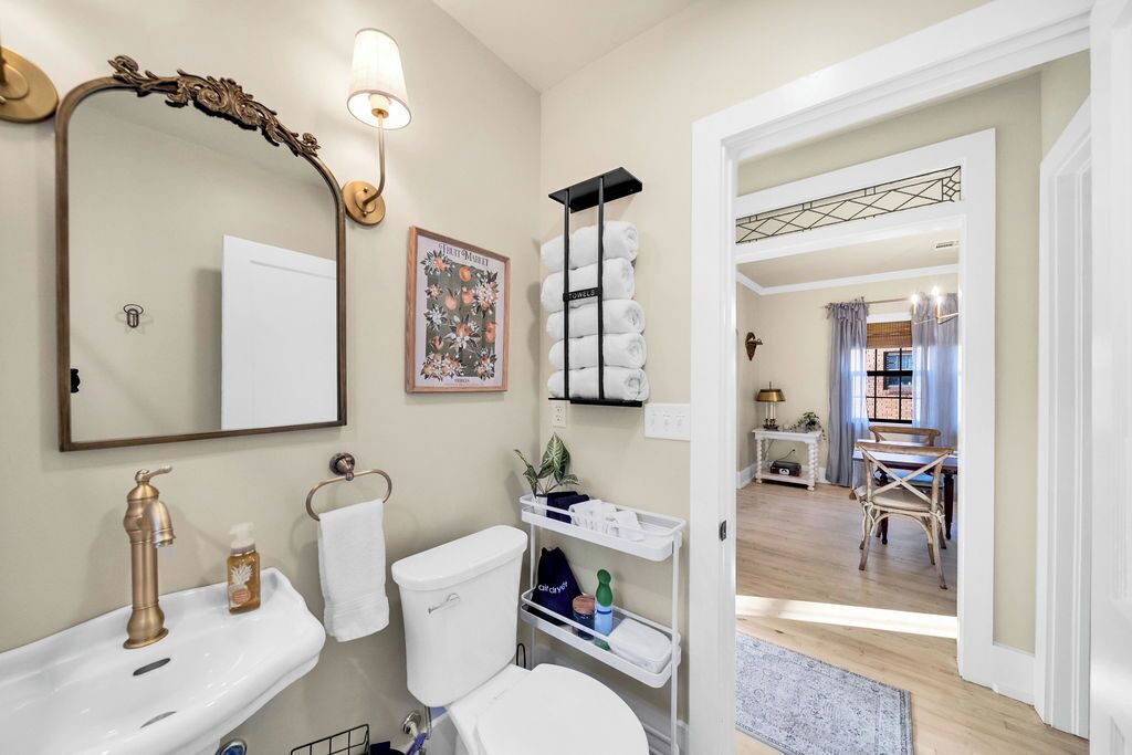 Photo of Bathroom in Cherry Street