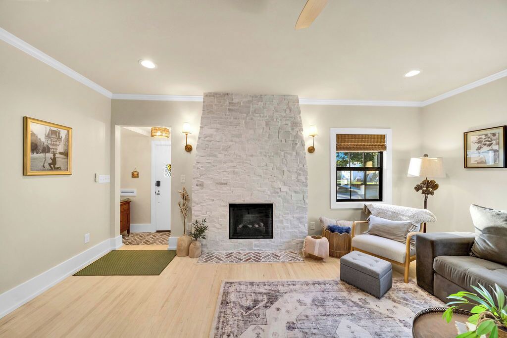 Photo of Livingroom in Cherry Street