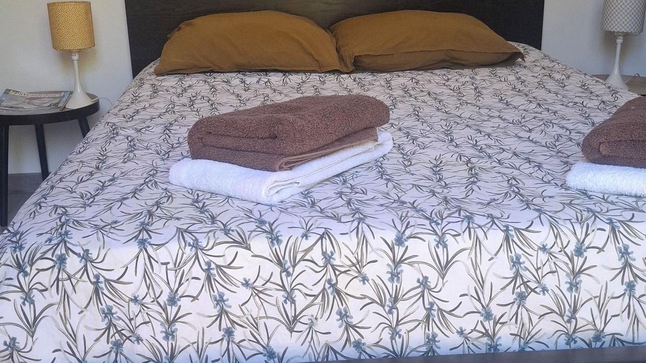 Photo of Bedroom in Bouc-Bel-Air