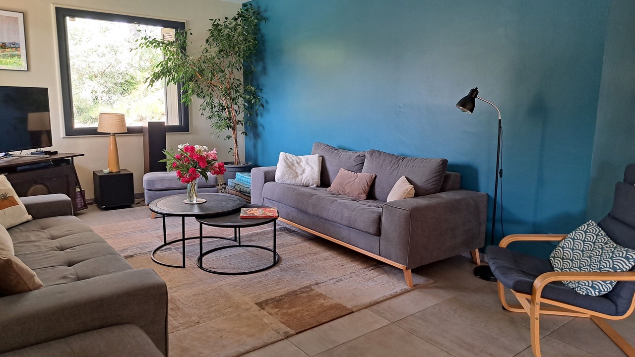 Photo of Livingroom in Bouc-Bel-Air