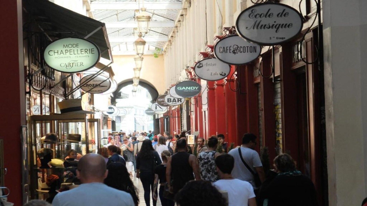 Photo of Others in Villette Gare