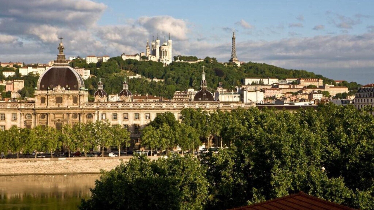 Photo of Others in Villette Gare