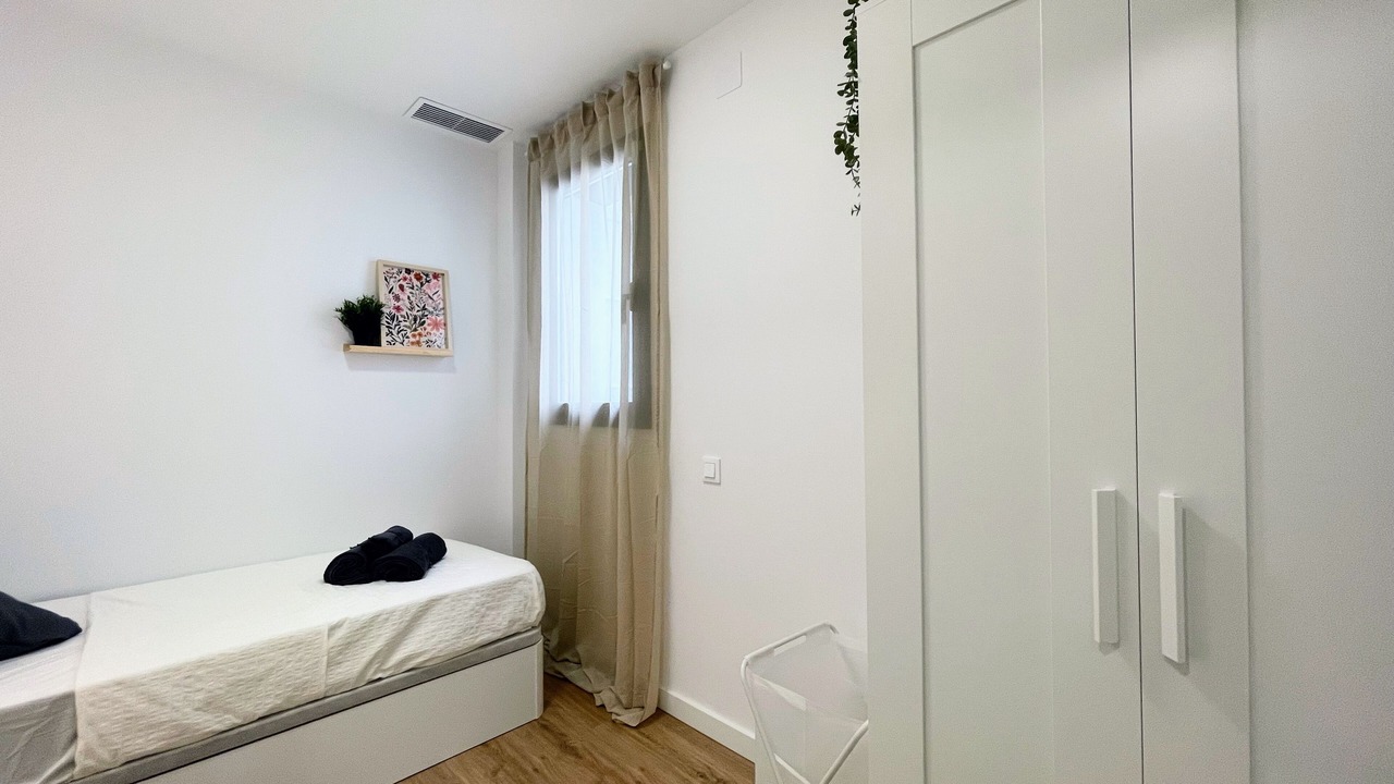 Photo of Bedroom in Terrassa