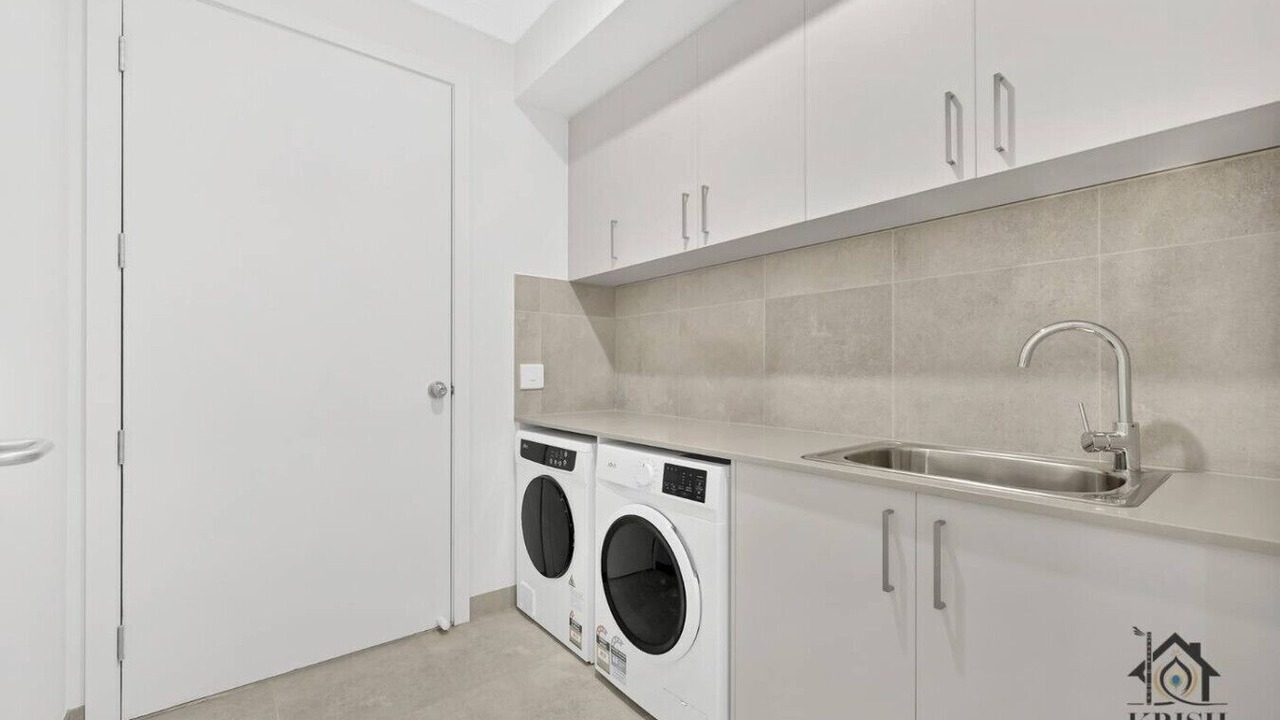 Photo of Others in Beveridge