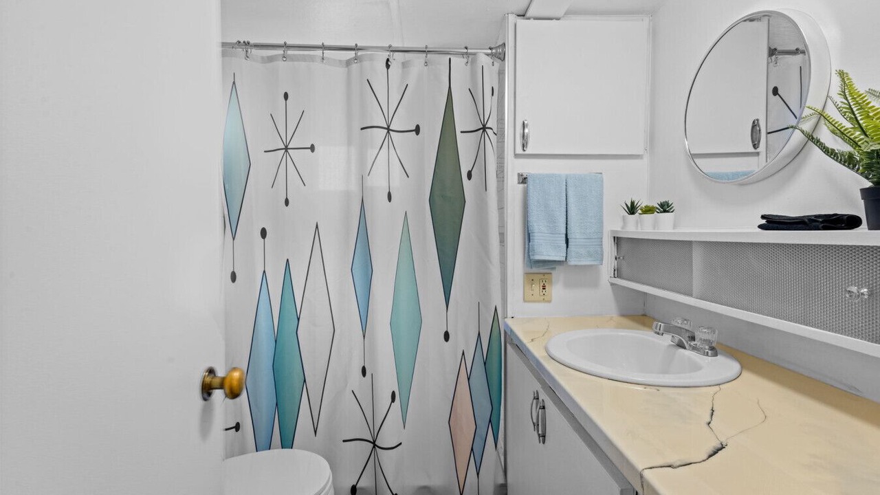 Photo of Bathroom in Rockaway Beach