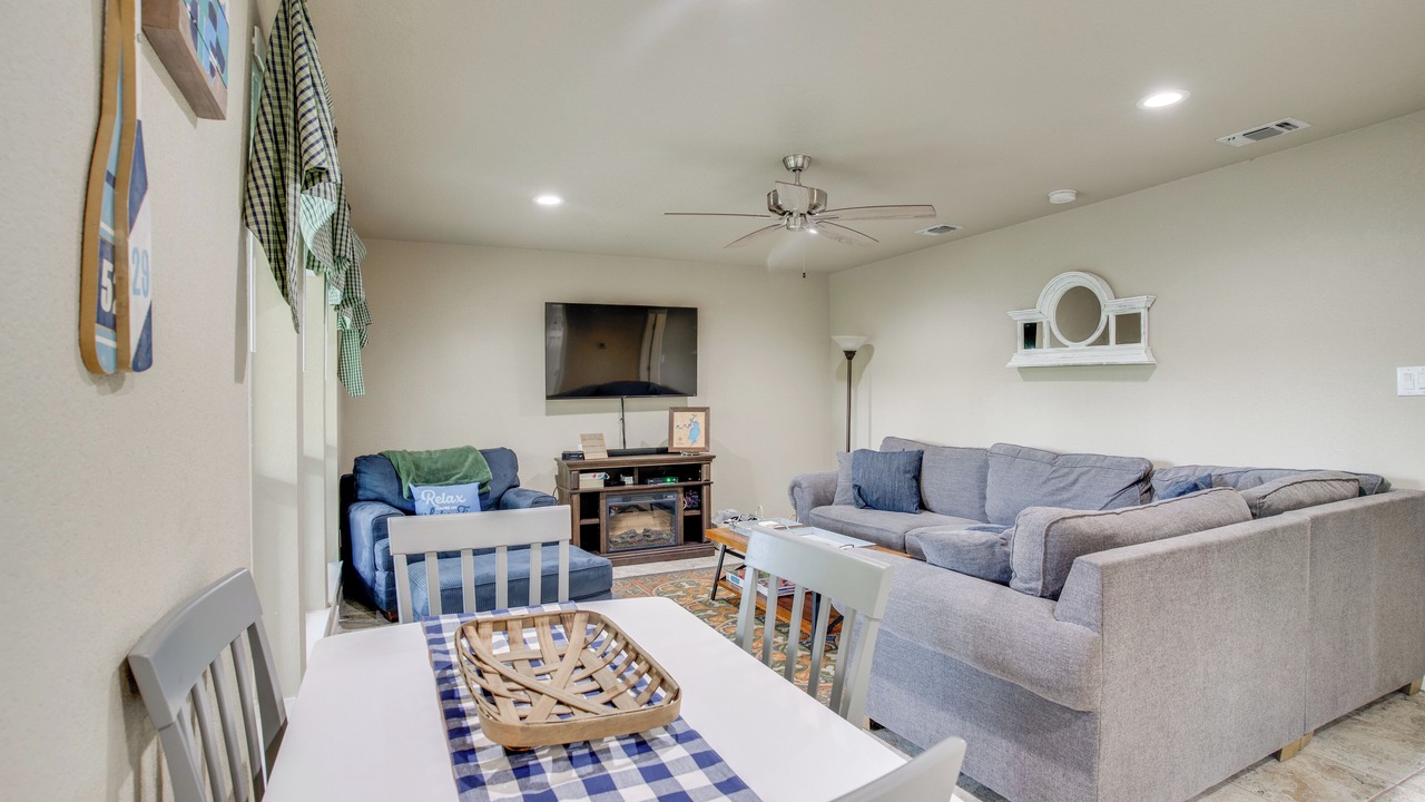 Photo of Bedroom in Lake Bridgeport