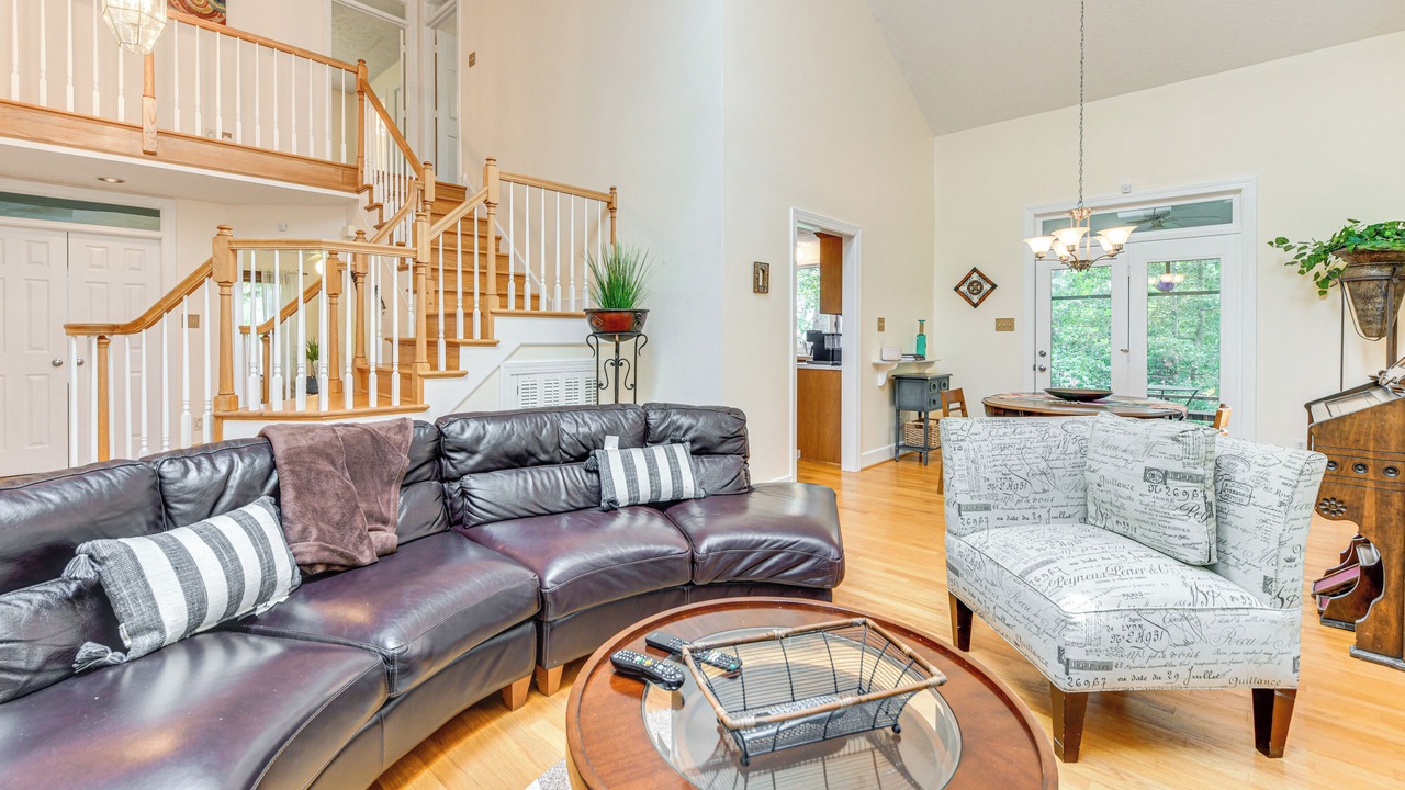Photo of Livingroom in Urbanna
