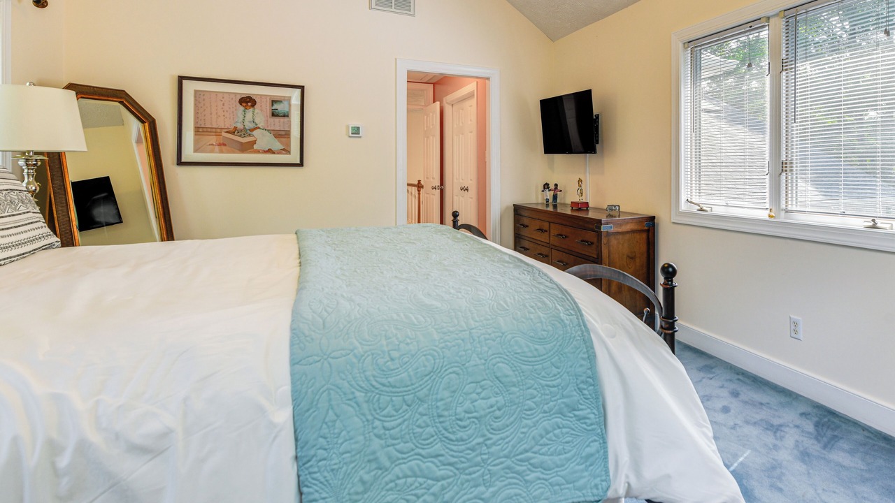 Photo of Bedroom in Urbanna