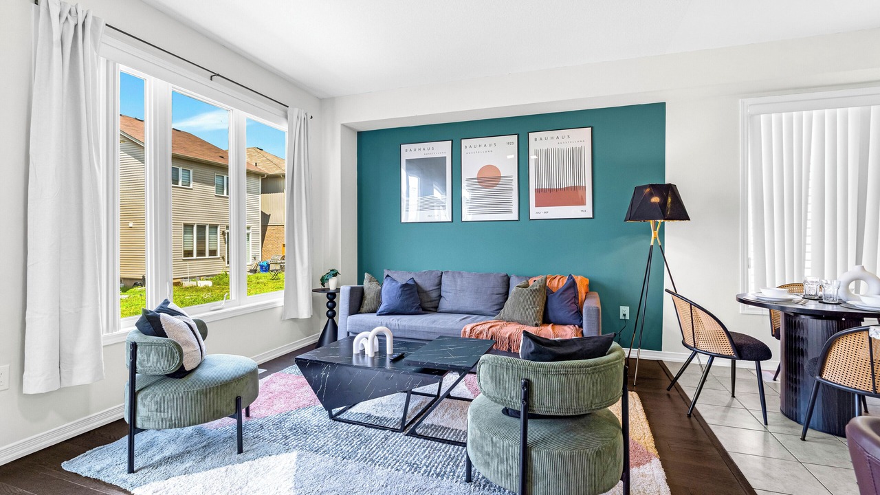 Photo of Livingroom in Niagara Falls