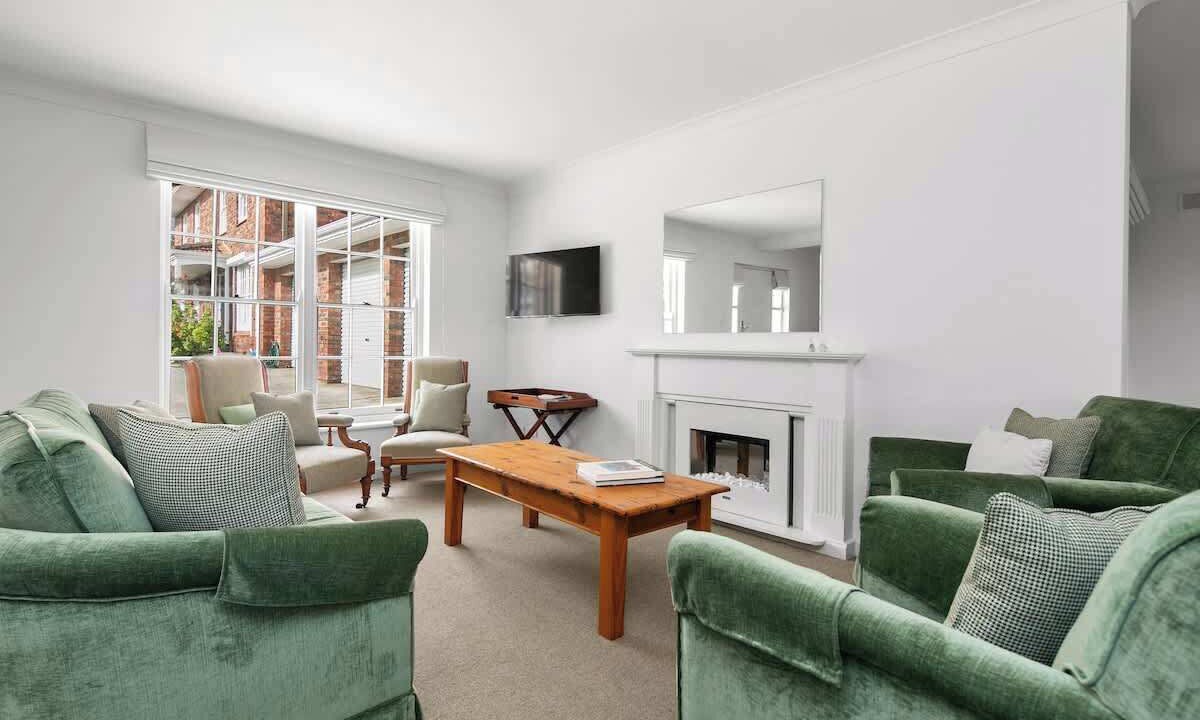 Photo of Livingroom in Mitcham