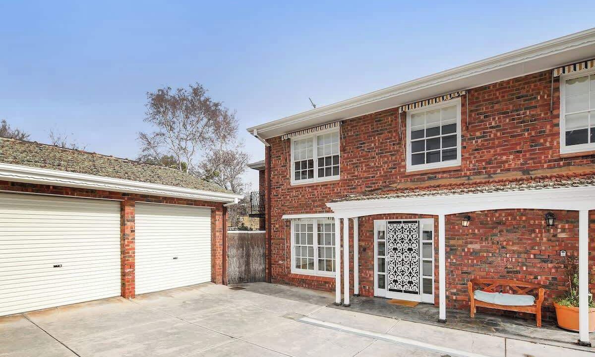 Photo of Outdoor in Mitcham