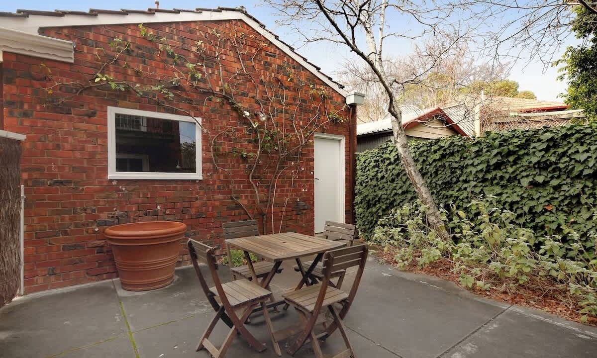 Photo of Outdoor in Mitcham