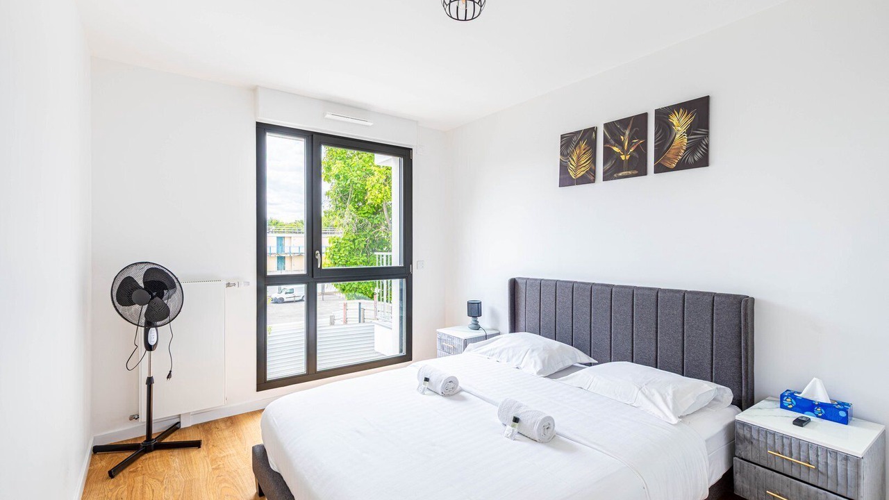 Photo of Bedroom in Villejuif