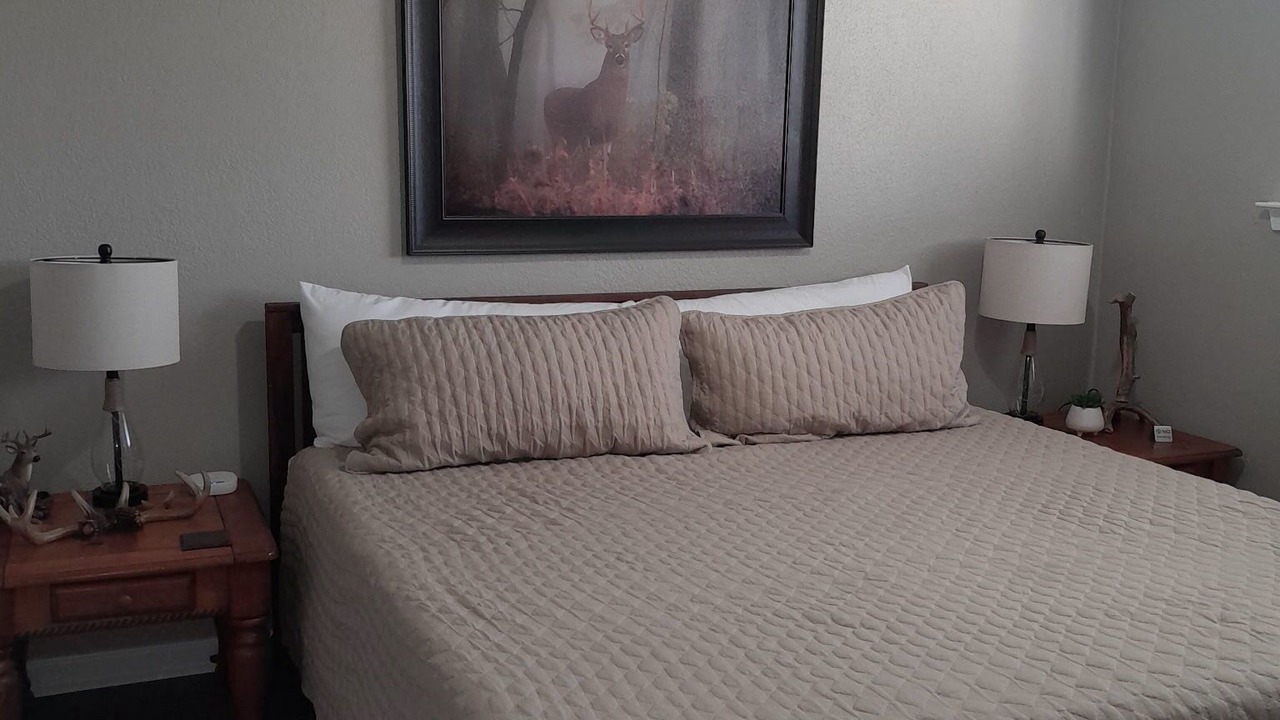 Photo of Bedroom in Richwood