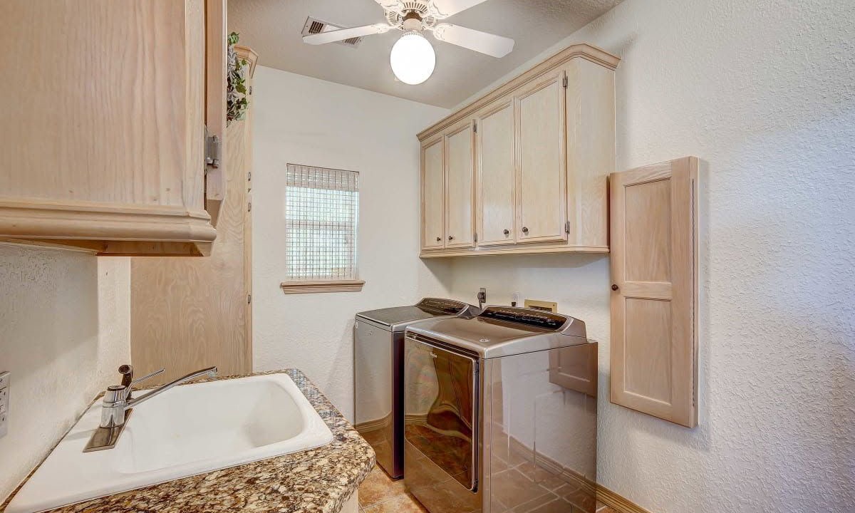 Photo of Kitchen in Willis