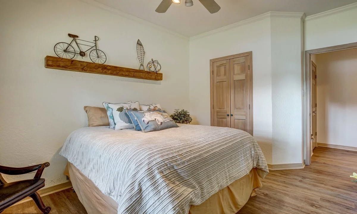 Photo of Bedroom in Willis
