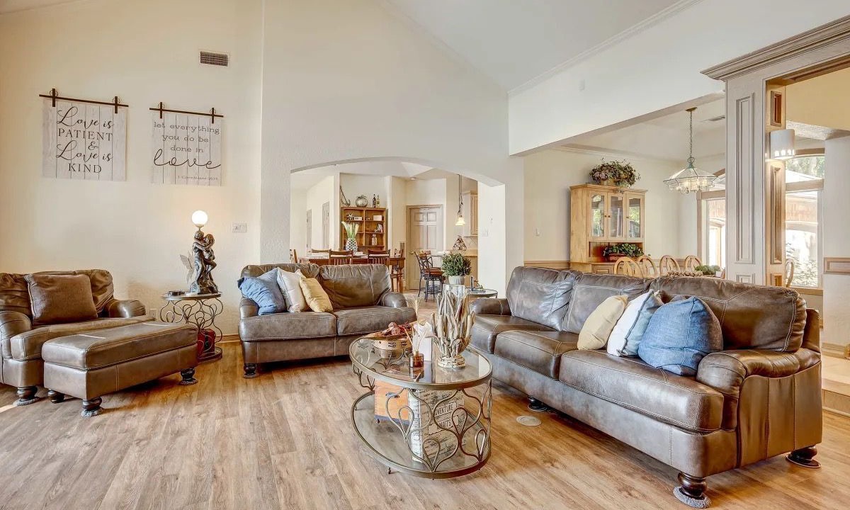 Photo of Livingroom in Willis