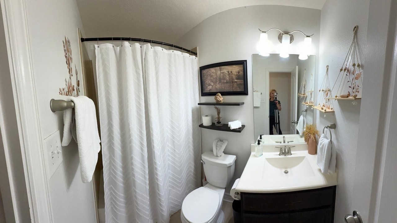Photo of Bathroom in Sydney Harbour