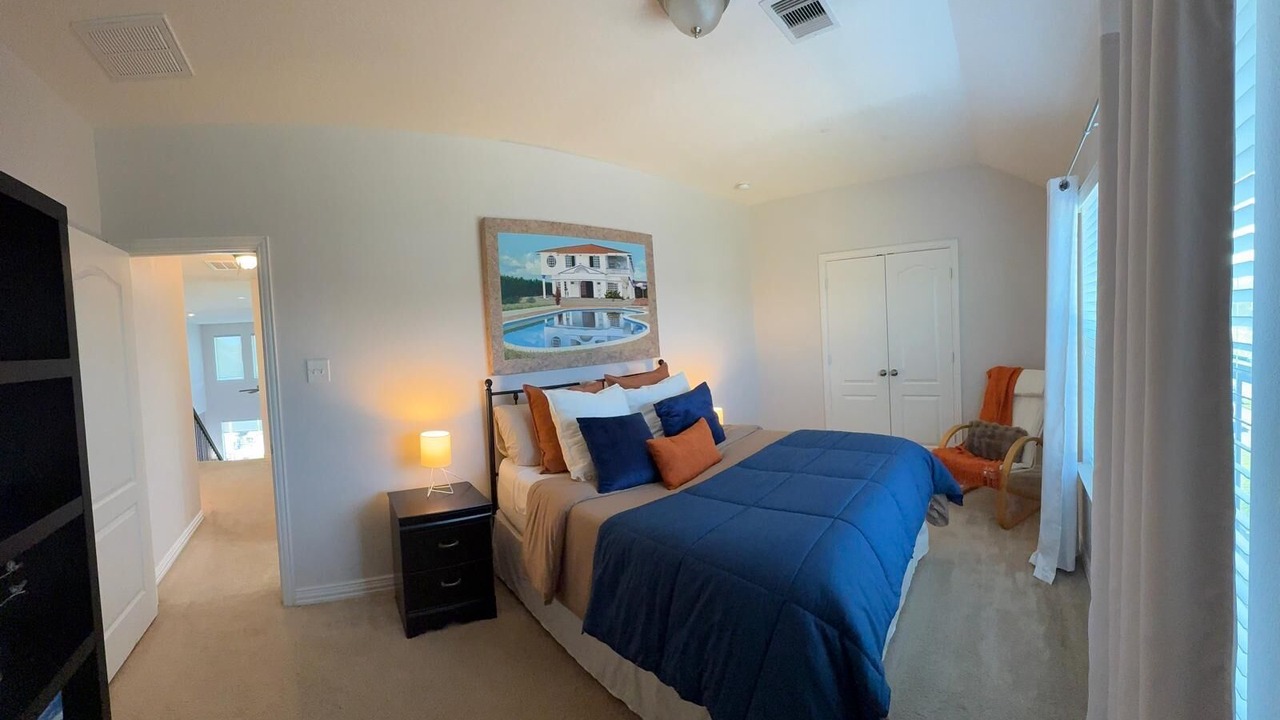 Photo of Bedroom in Sydney Harbour