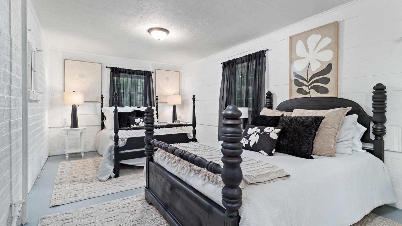 Photo of Bedroom in Lumberton