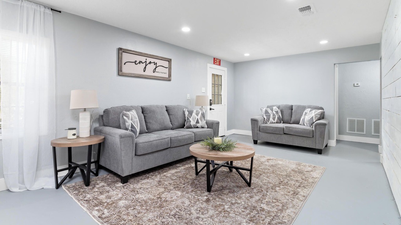 Photo of Livingroom in Lumberton