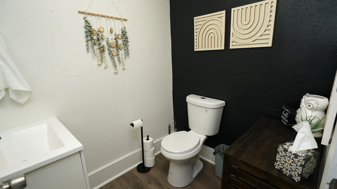 Photo of Bathroom in Elyria